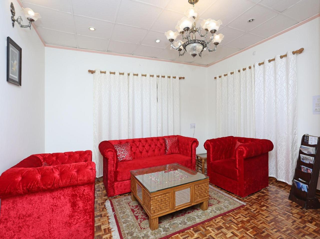 Oyo 7138 Acharya Cottage Manāli Екстериор снимка