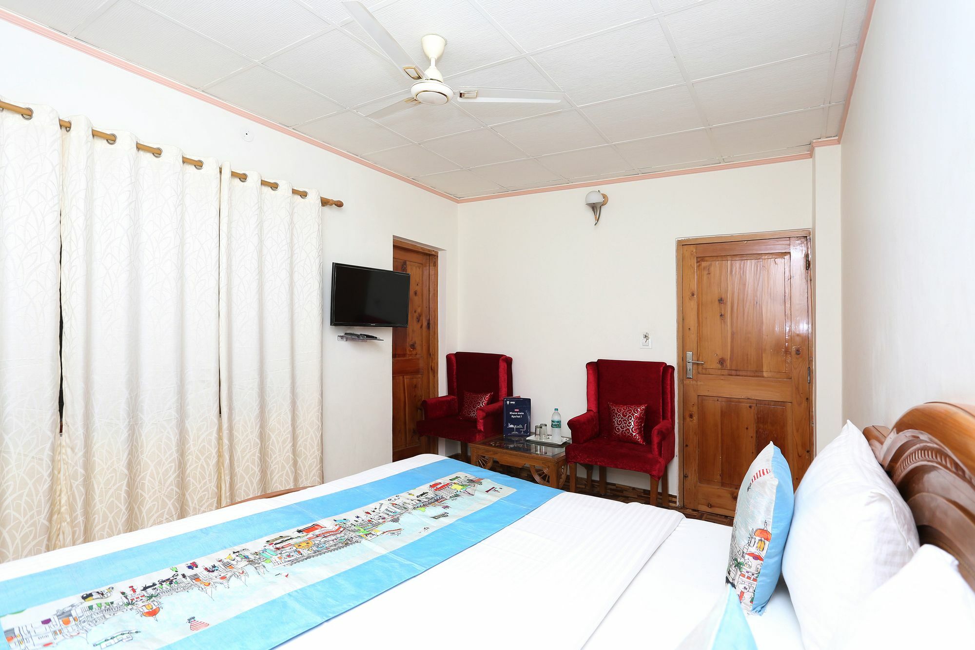 Oyo 7138 Acharya Cottage Manāli Екстериор снимка